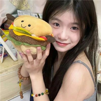 世界上最快乐的女孩